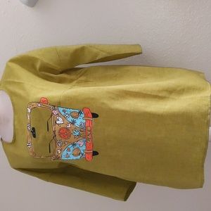 Woman's boho inspired top size M